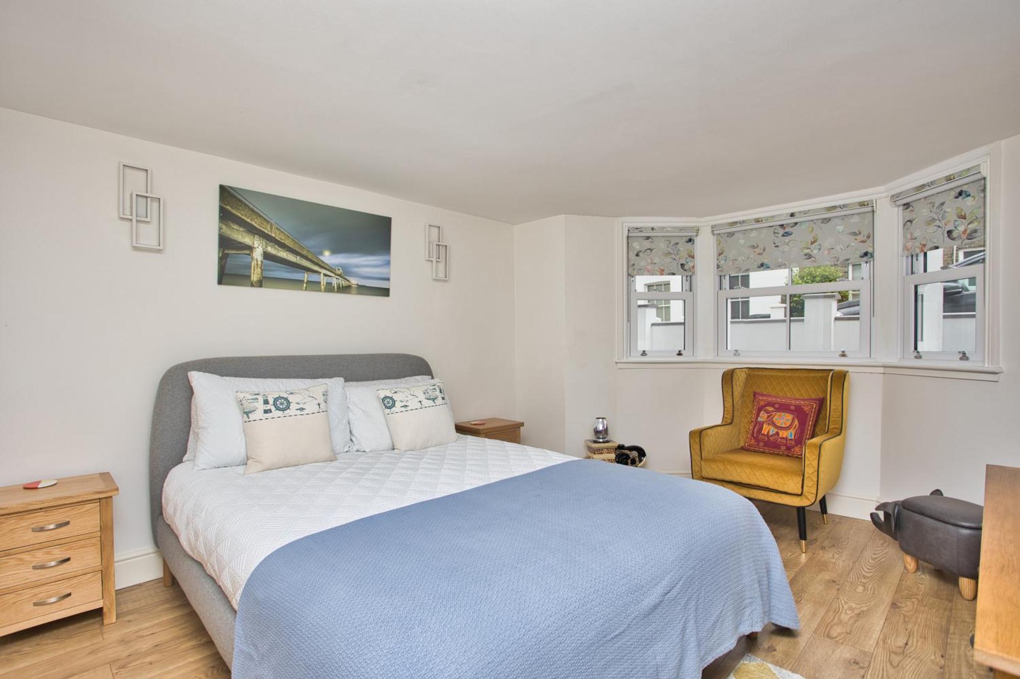 Spacious Seaside Escape In The Heart Of Deal, 4 Mins From The Beach Eksteriør billede