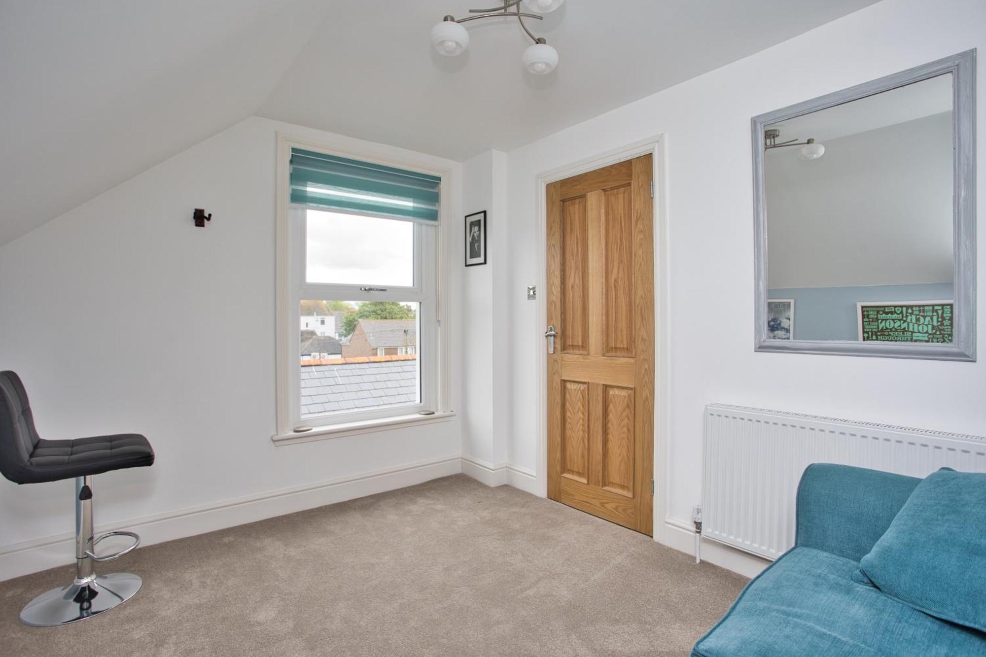 Spacious Seaside Escape In The Heart Of Deal, 4 Mins From The Beach Eksteriør billede